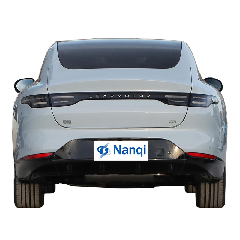 Φαιστική σχεδίαση LEAPMOTOR C01 Καθαρό ηλεκτρικό αυτοκίνητο Μεσαίου και Μεγάλου μεγέθους