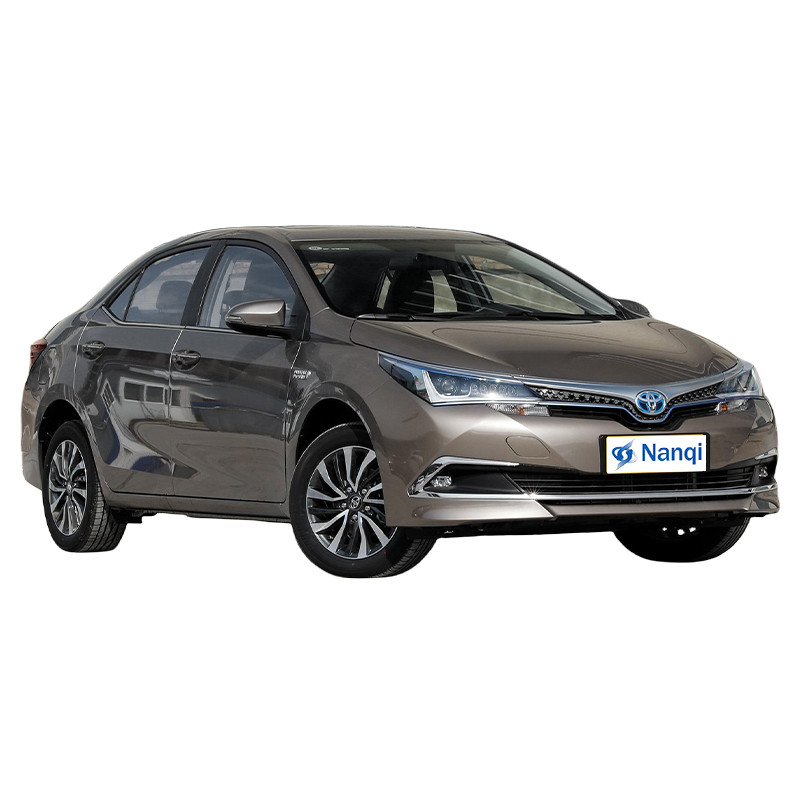 Υβριδικό ηλεκτρικό SUV Toyota Corolla Twin Engine E+ 1.8L