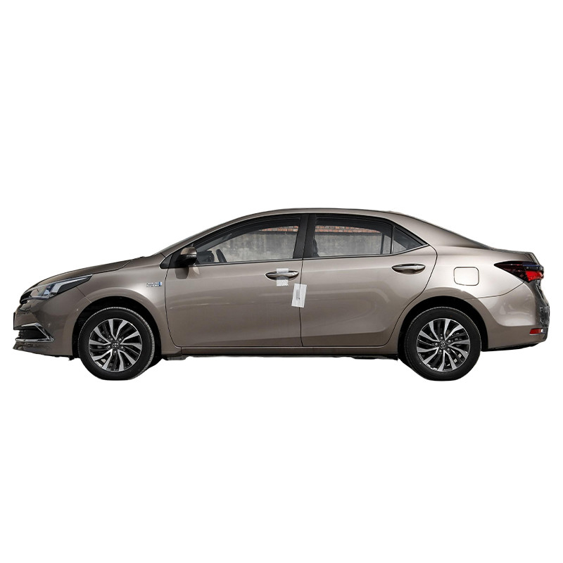 Υβριδικό ηλεκτρικό SUV Toyota Corolla Twin Engine E+ 1.8L