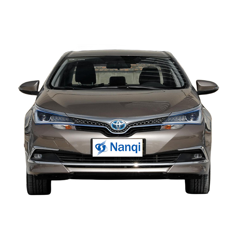 Υβριδικό ηλεκτρικό SUV Toyota Corolla Twin Engine E+ 1.8L