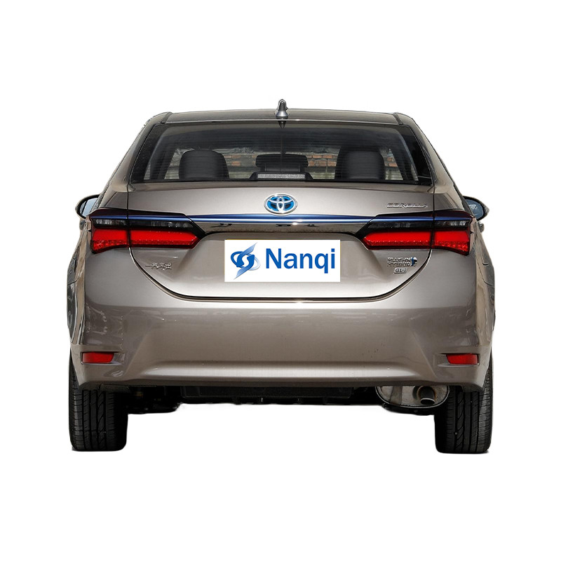 Υβριδικό ηλεκτρικό SUV Toyota Corolla Twin Engine E+ 1.8L
