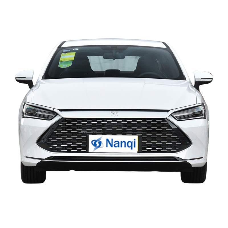 Οικιακά αυτοκίνητα BYD Plug In Υβριδικό SUV BYD Qin Plus DM-I 4 πόρτες 5 θέσεις