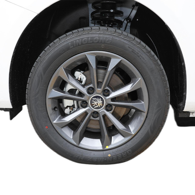 Καθαρά Ηλεκτρικά BYD Qin EV Νέα Ενέργεια Οχήματα 136P 4 πόρτες 5 θέσεις Sedan